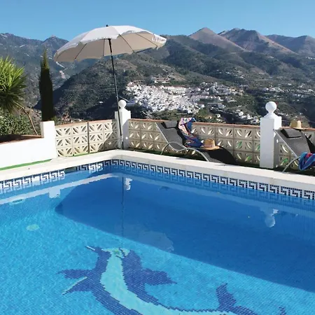 4 Bedroom In Holiday home