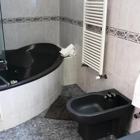 Holiday home 4 Bedroom In