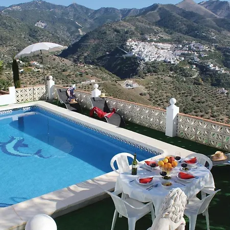 Holiday home 4 Bedroom In Archez