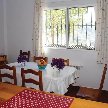 Holiday home 4 Bedroom In *